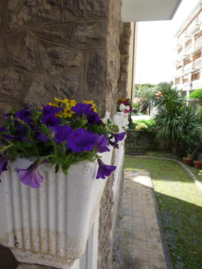 Ferienwohnung Flamingo & Cactus By The Sea Levanto Exterior foto